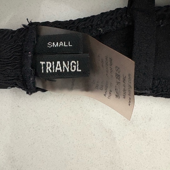 triangl swimwear Black Textured Scoop Bralette & Classic Bikini Bottom - Picture 4 of 6